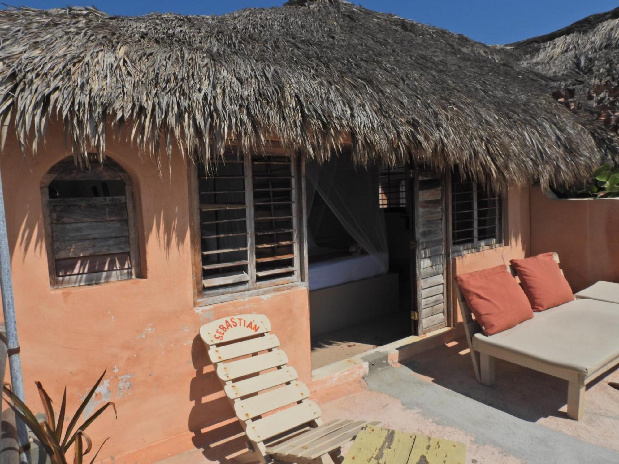 Sebastian De Los Milagros Zipolite Bagian luar foto